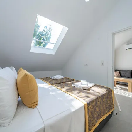 Dede 公寓式酒店 3*